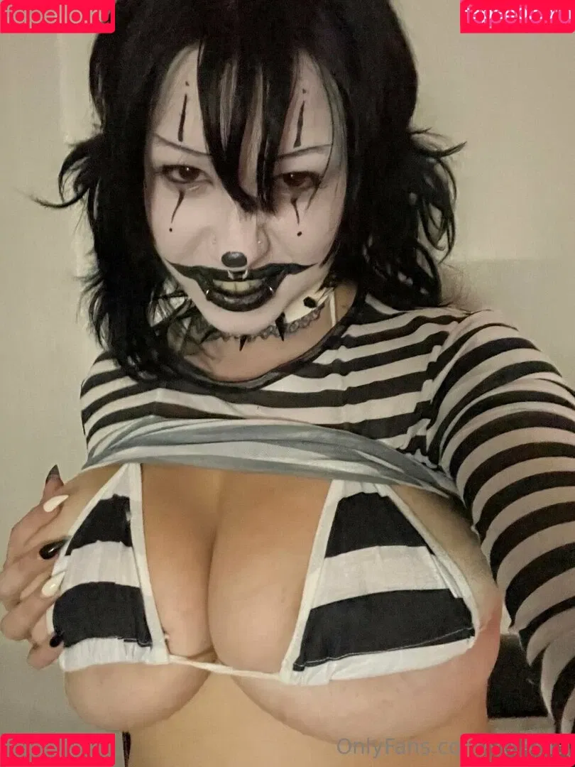 bbabydollyy / v0l4til3 Onlyfans Photo Gallery 