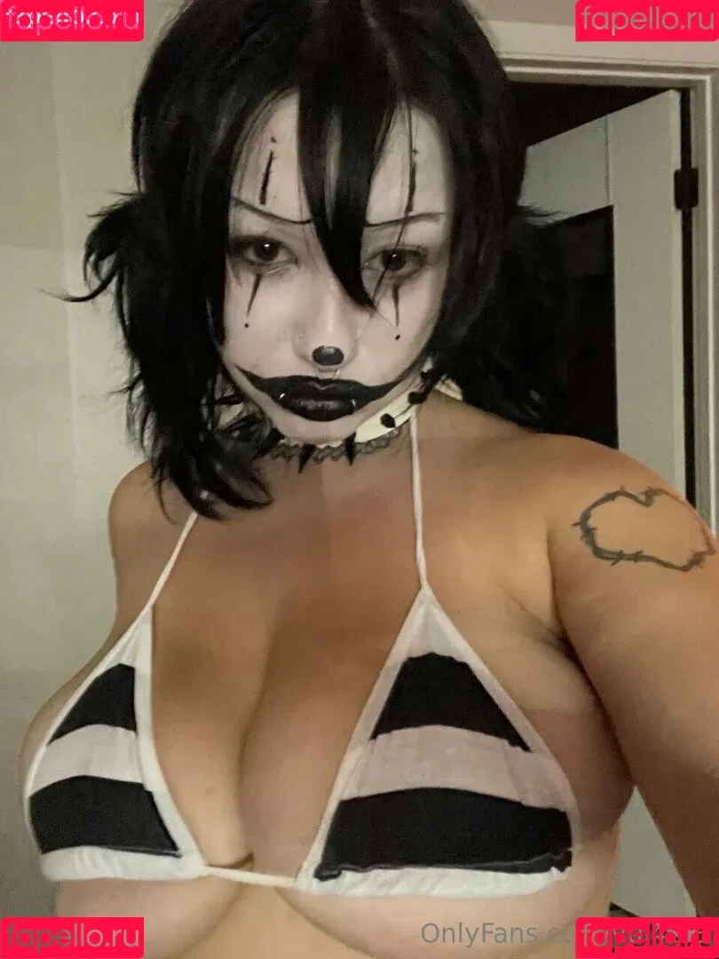 bbabydollyy / v0l4til3 Onlyfans Photo Gallery 