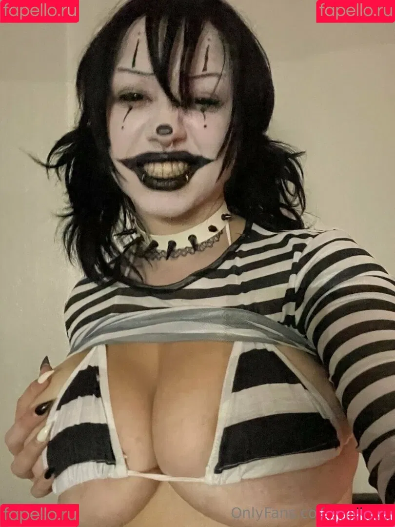 bbabydollyy / v0l4til3 Onlyfans Photo Gallery 