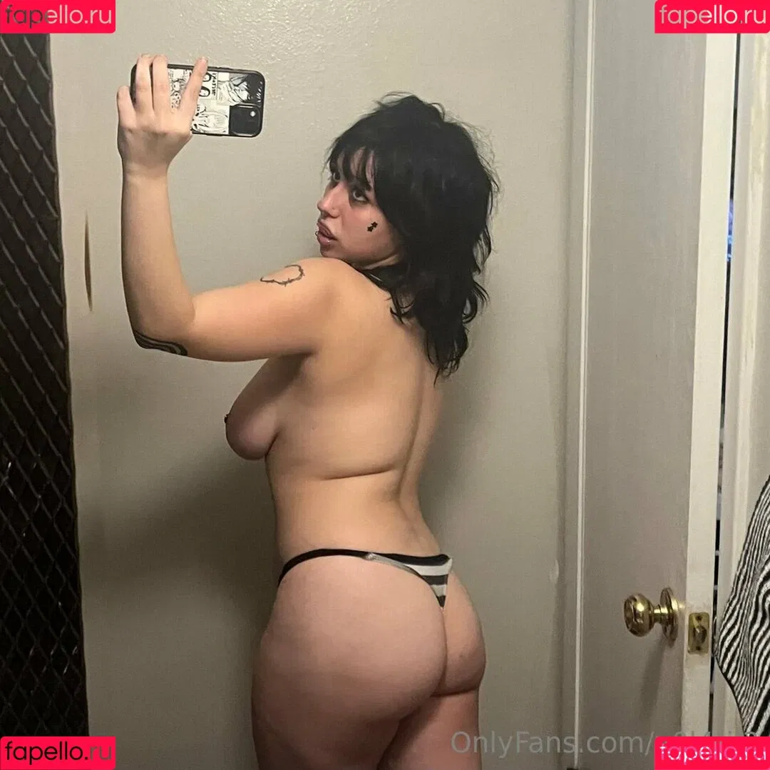 bbabydollyy / v0l4til3 Onlyfans Photo Gallery 