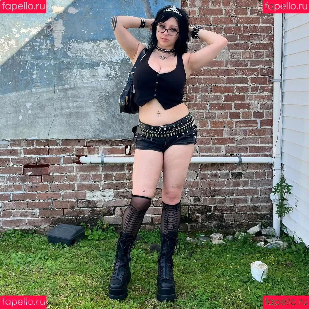 bbabydollyy / v0l4til3 Onlyfans Photo Gallery 