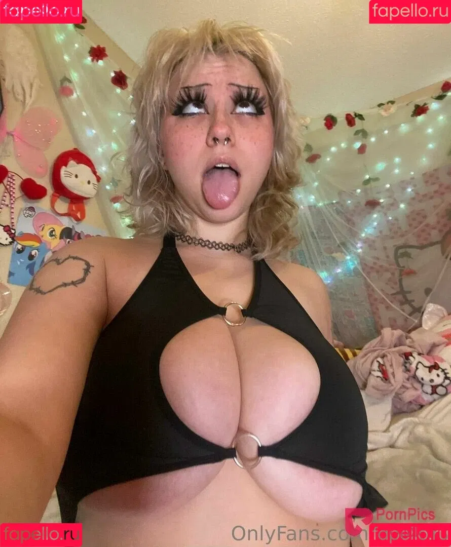 bbabydollyy / v0l4til3 Onlyfans Photo Gallery 