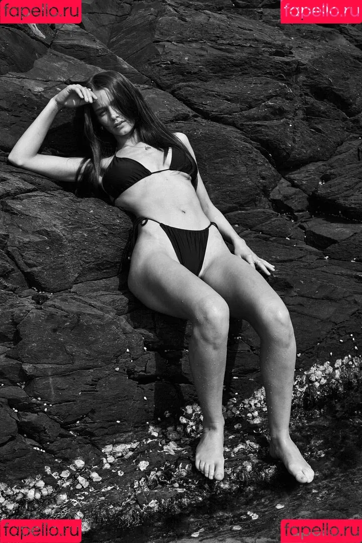 Chloe Campbell / chloecxmpbell Onlyfans Photo Gallery 