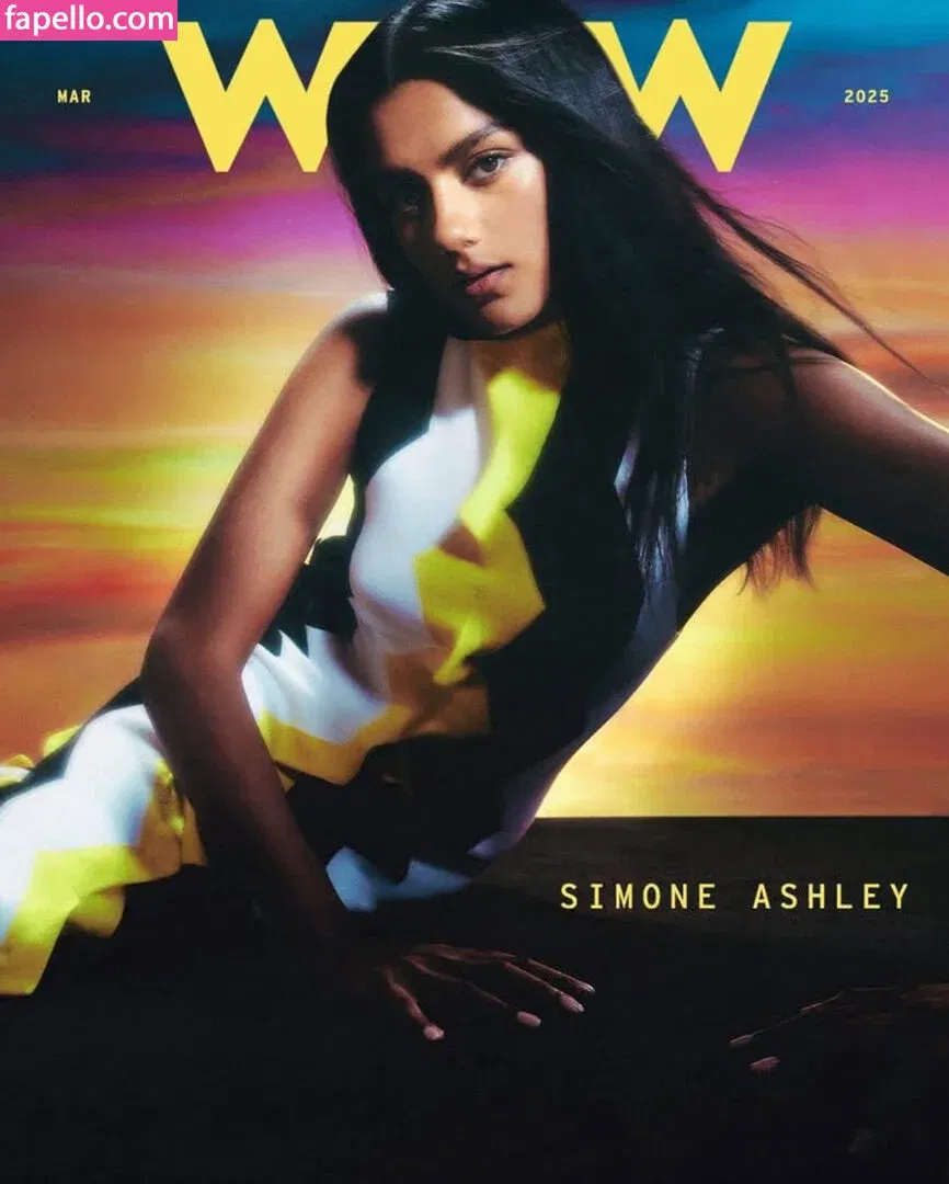 Simone Ashley / simoneashley Onlyfans Photo Gallery 