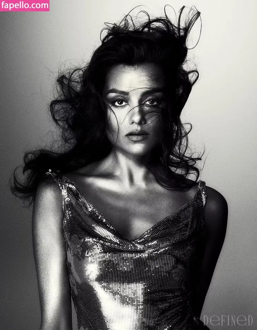 Simone Ashley / simoneashley Onlyfans Photo Gallery 