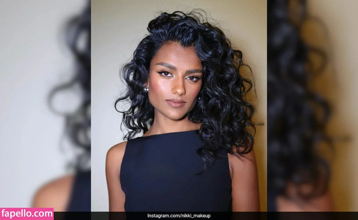 Simone Ashley / simoneashley Onlyfans Photo Gallery 