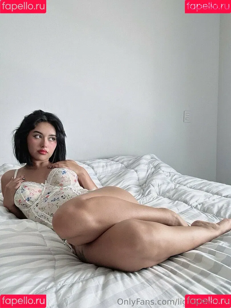 Diana Acevedo / XLightMoonX / xlightmoon.x / xlightmoonx1 Onlyfans Photo Gallery 