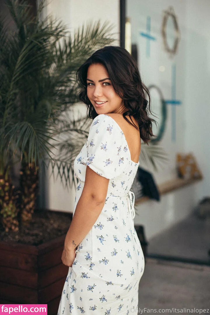 itsalinalopez / itsalinalopezofficial Onlyfans Photo Gallery 