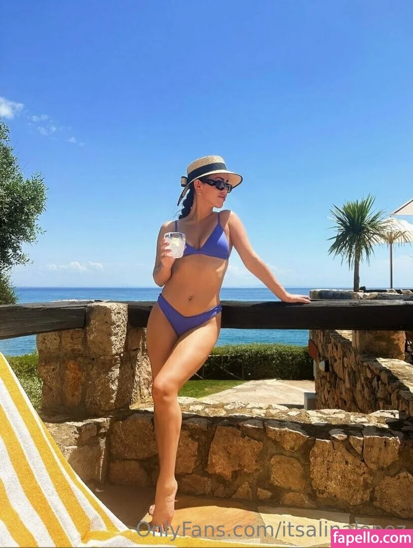 itsalinalopez / itsalinalopezofficial Onlyfans Photo Gallery 