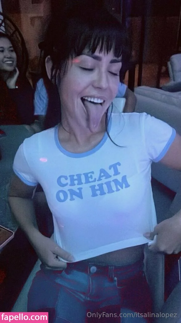 itsalinalopez / itsalinalopezofficial Onlyfans Photo Gallery 