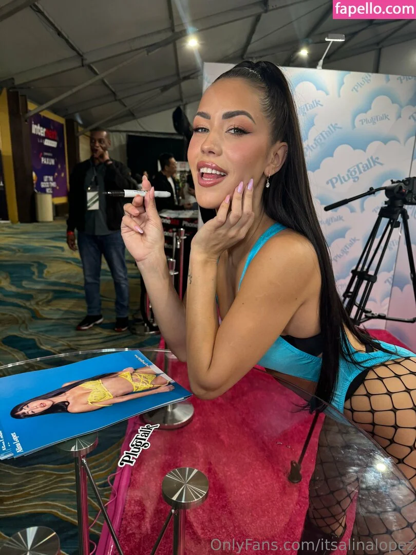 itsalinalopez / itsalinalopezofficial Onlyfans Photo Gallery 