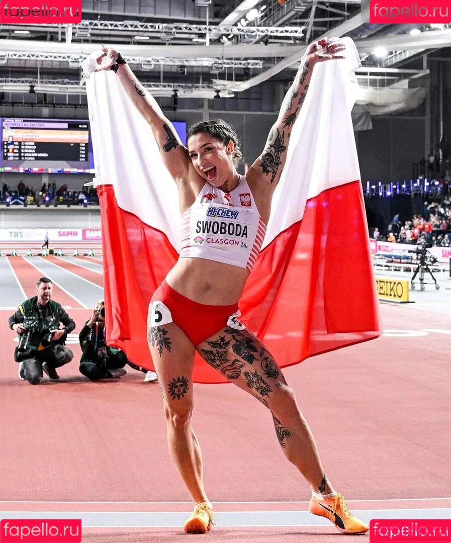Ewa Swoboda / Olympian / litttlerunner Onlyfans Photo Gallery 