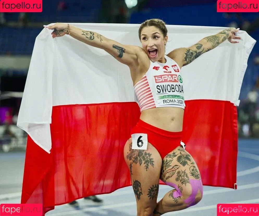 Ewa Swoboda / Olympian / litttlerunner Onlyfans Photo Gallery 