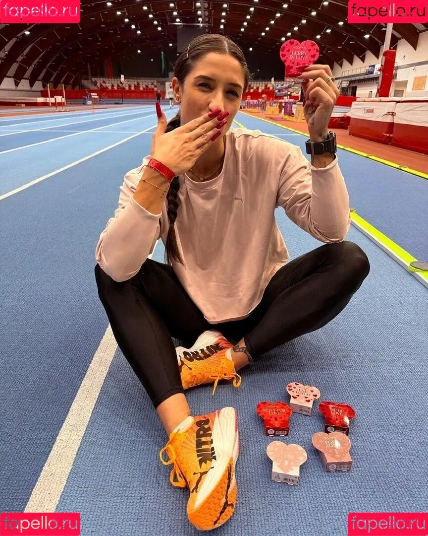 Ewa Swoboda / Olympian / litttlerunner Onlyfans Photo Gallery 