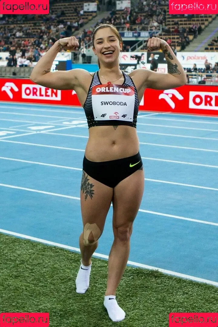 Ewa Swoboda / Olympian / litttlerunner Onlyfans Photo Gallery 