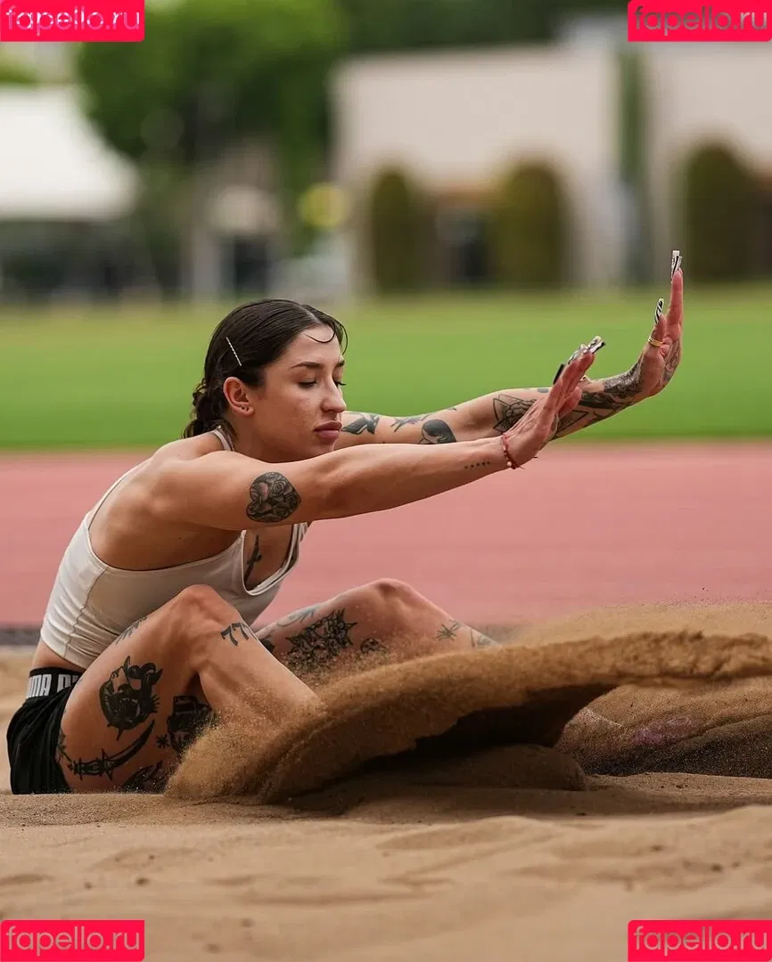 Ewa Swoboda / Olympian / litttlerunner Onlyfans Photo Gallery 