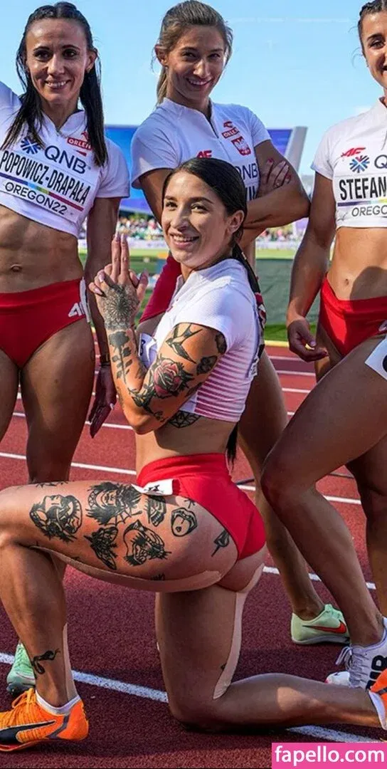 Ewa Swoboda / Olympian / litttlerunner Onlyfans Photo Gallery 