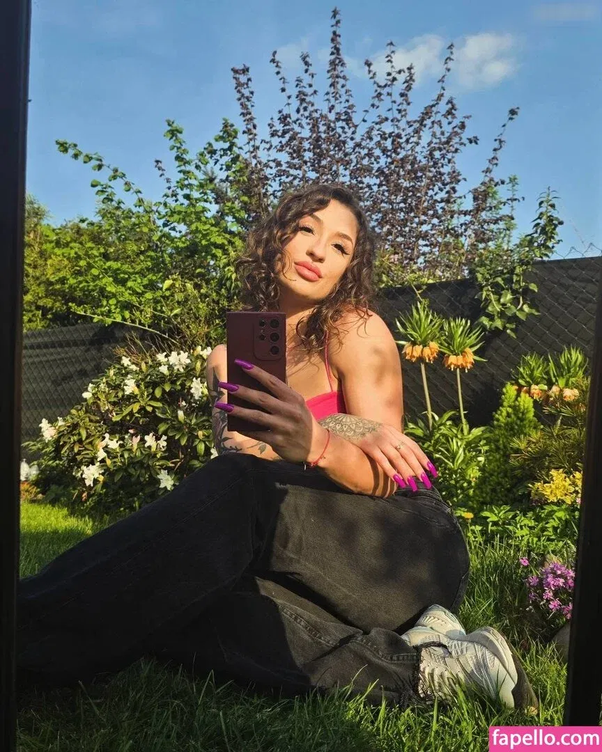 Ewa Swoboda / Olympian / litttlerunner Onlyfans Photo Gallery 