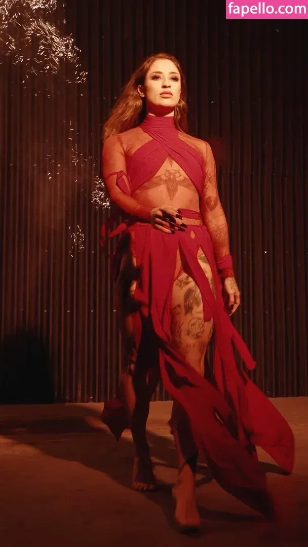 Ewa Swoboda / Olympian / litttlerunner Onlyfans Photo Gallery 