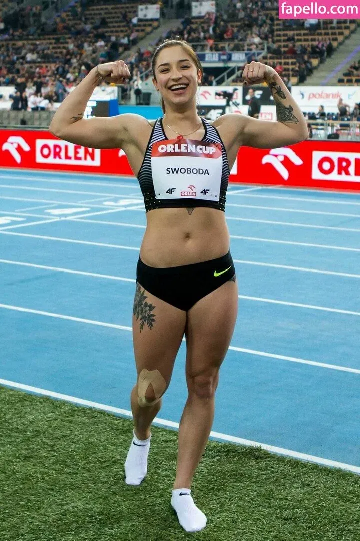 Ewa Swoboda / Olympian / litttlerunner Onlyfans Photo Gallery 