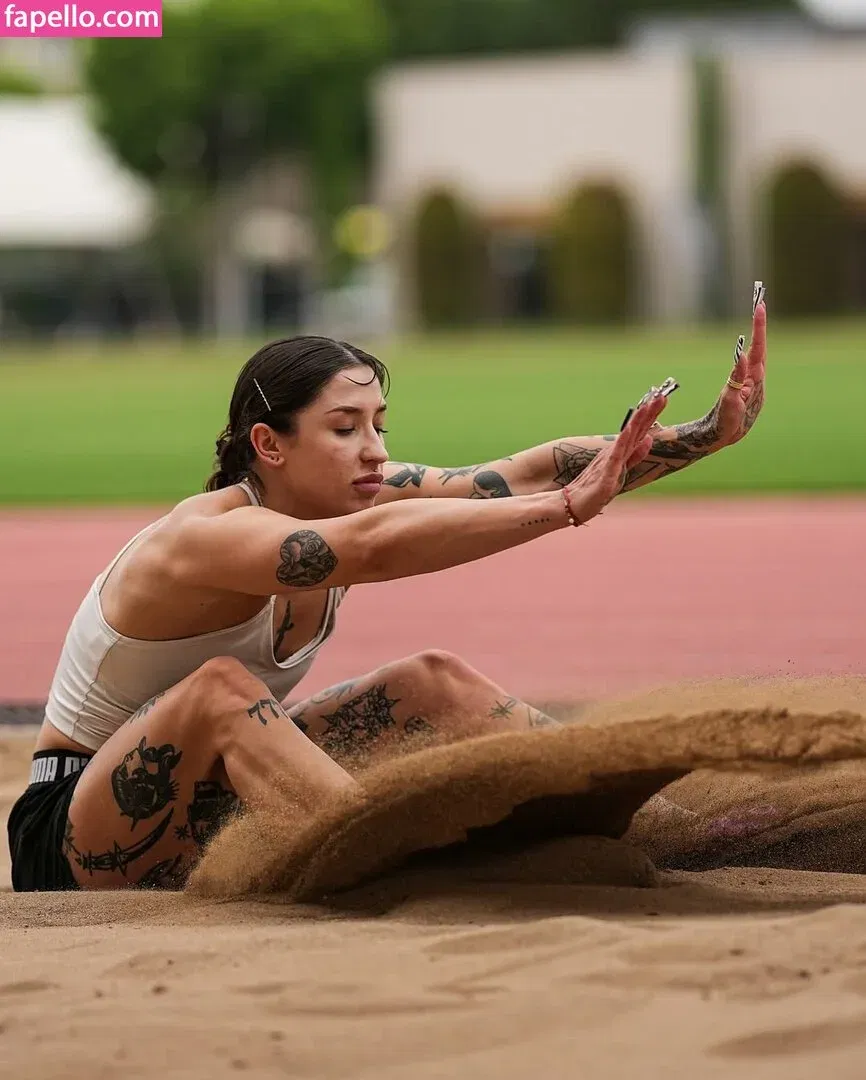 Ewa Swoboda / Olympian / litttlerunner Onlyfans Photo Gallery 