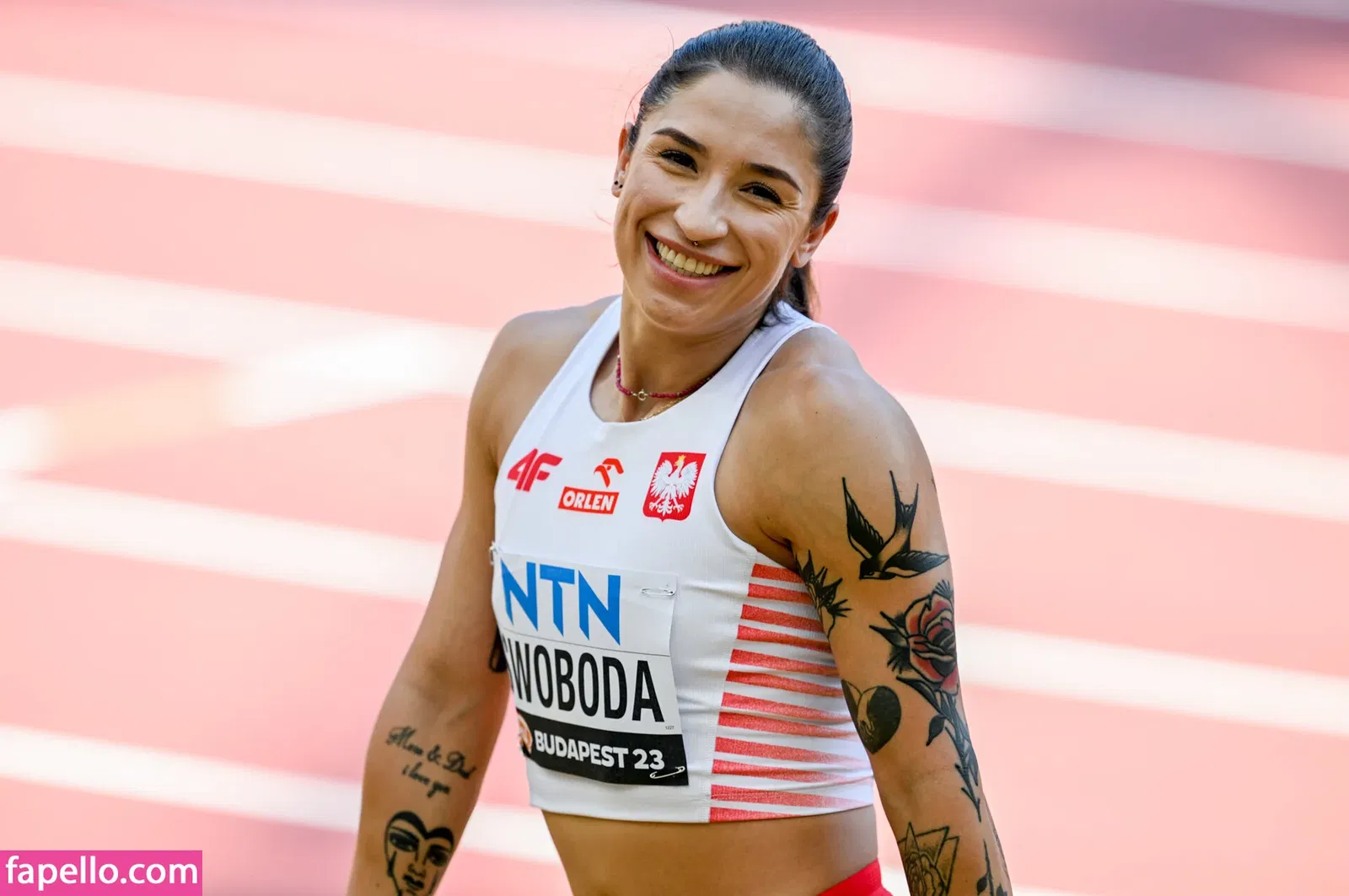 Ewa Swoboda / Olympian / litttlerunner Onlyfans Photo Gallery 