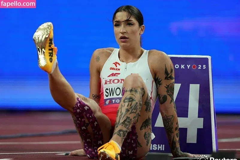 Ewa Swoboda / Olympian / litttlerunner Onlyfans Photo Gallery 