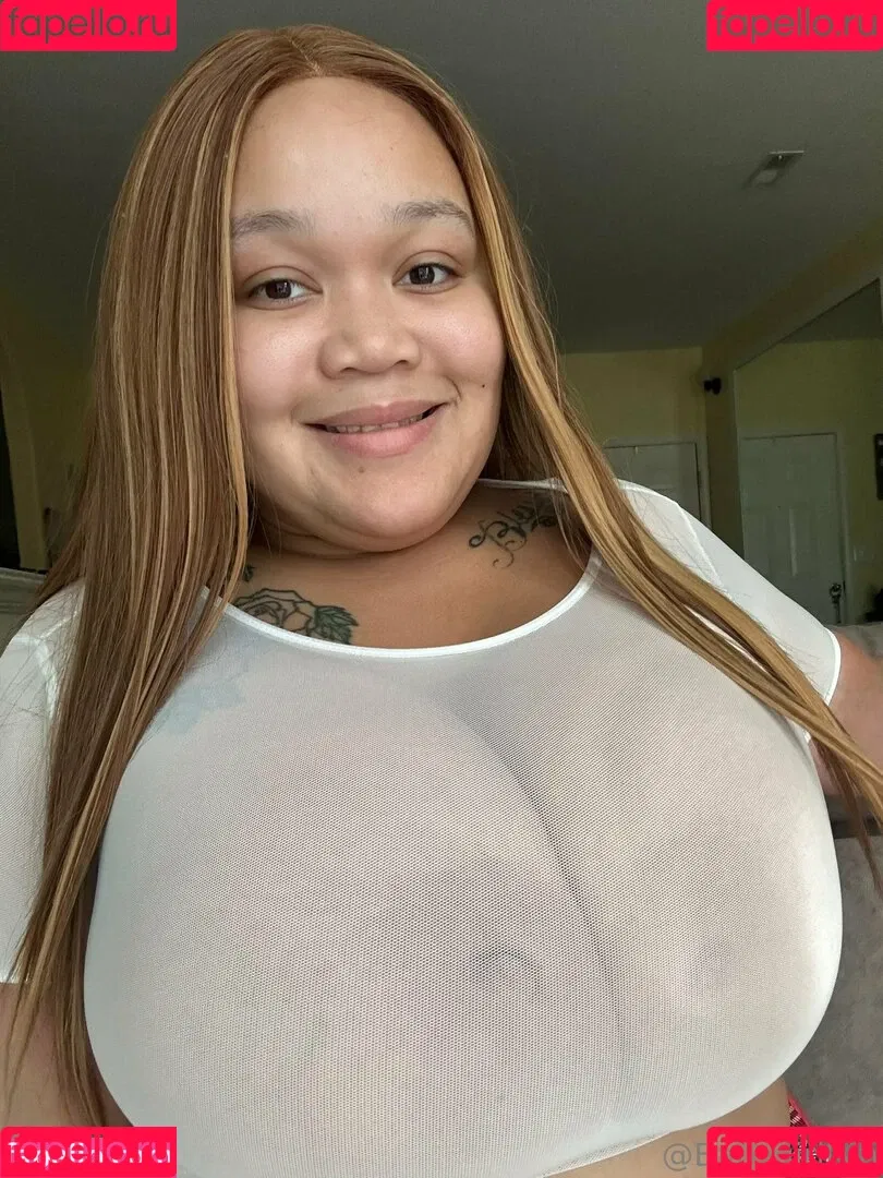 Babydolllynn / Babygirllyn / babygirlyn11 Onlyfans Photo Gallery 