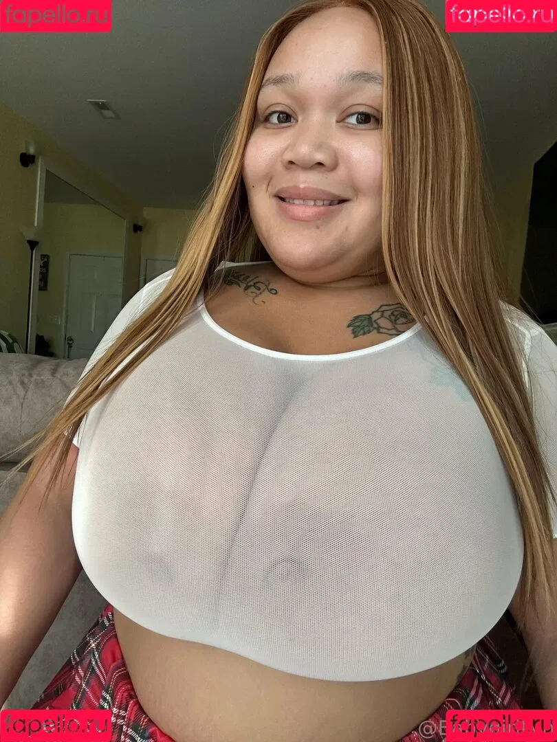 Babydolllynn / Babygirllyn / babygirlyn11 Onlyfans Photo Gallery 
