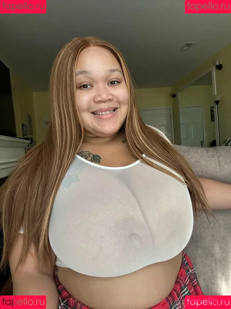 Babydolllynn / Babygirllyn / babygirlyn11 Onlyfans Photo Gallery 