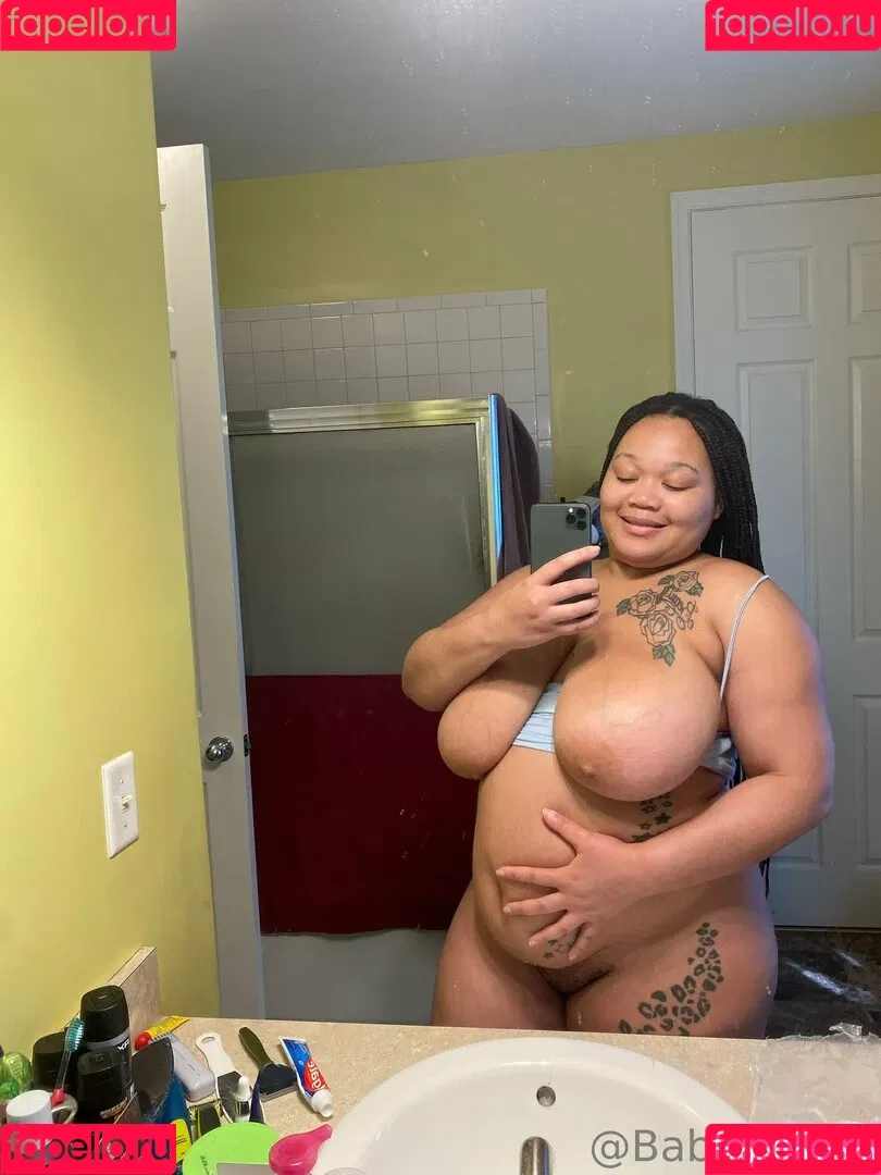 Babydolllynn / Babygirllyn / babygirlyn11 Onlyfans Photo Gallery 