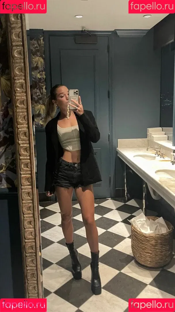 Olivia Ponton / olivia.ponton / olivia_ponton Onlyfans Photo Gallery 