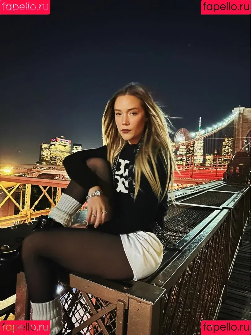 Olivia Ponton / olivia.ponton / olivia_ponton Onlyfans Photo Gallery 