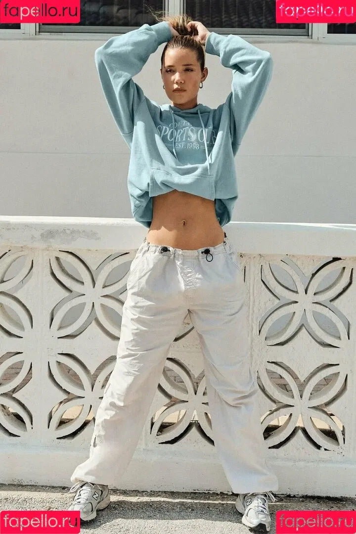 Olivia Ponton / olivia.ponton / olivia_ponton Onlyfans Photo Gallery 