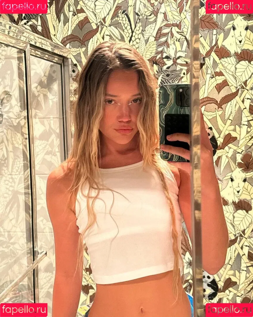Olivia Ponton / olivia.ponton / olivia_ponton Onlyfans Photo Gallery 