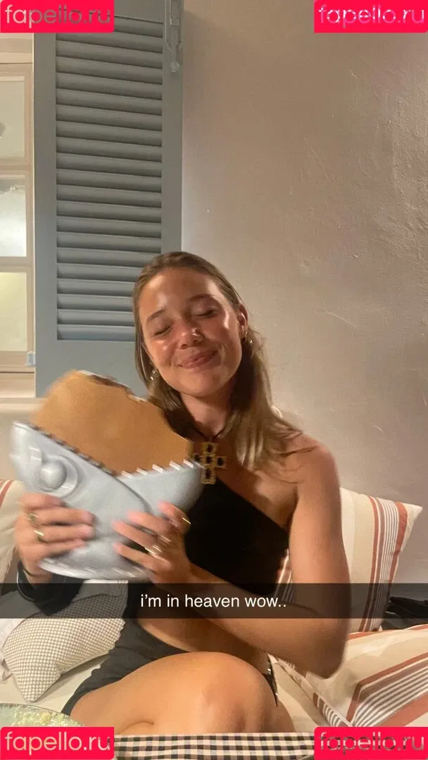 Olivia Ponton / olivia.ponton / olivia_ponton Onlyfans Photo Gallery 