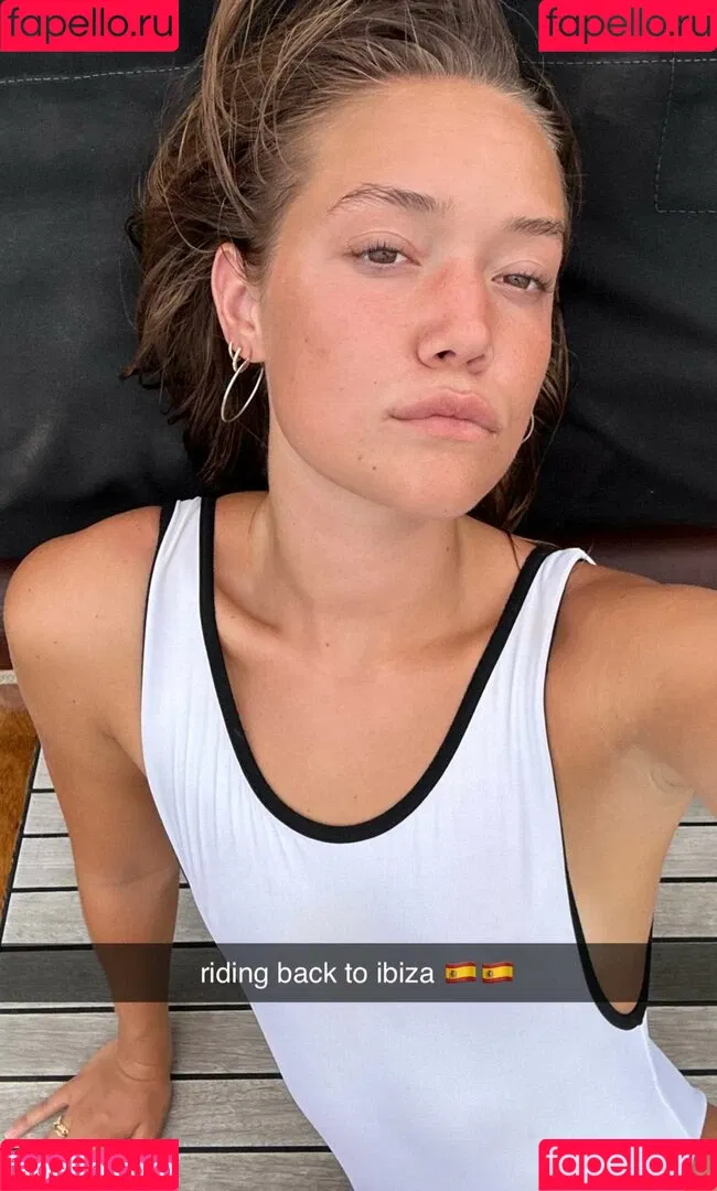 Olivia Ponton / olivia.ponton / olivia_ponton Onlyfans Photo Gallery 