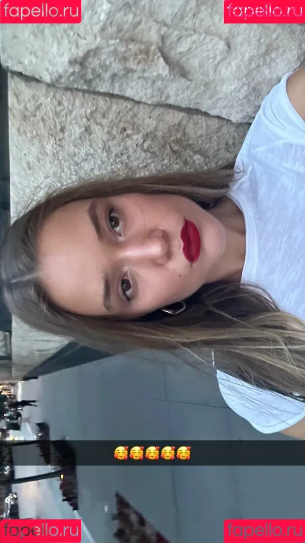 Olivia Ponton / olivia.ponton / olivia_ponton Onlyfans Photo Gallery 