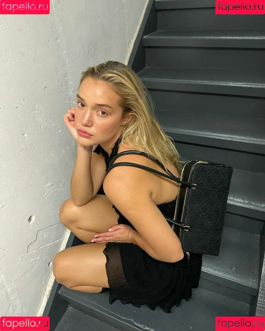 Olivia Ponton / olivia.ponton / olivia_ponton Onlyfans Photo Gallery 