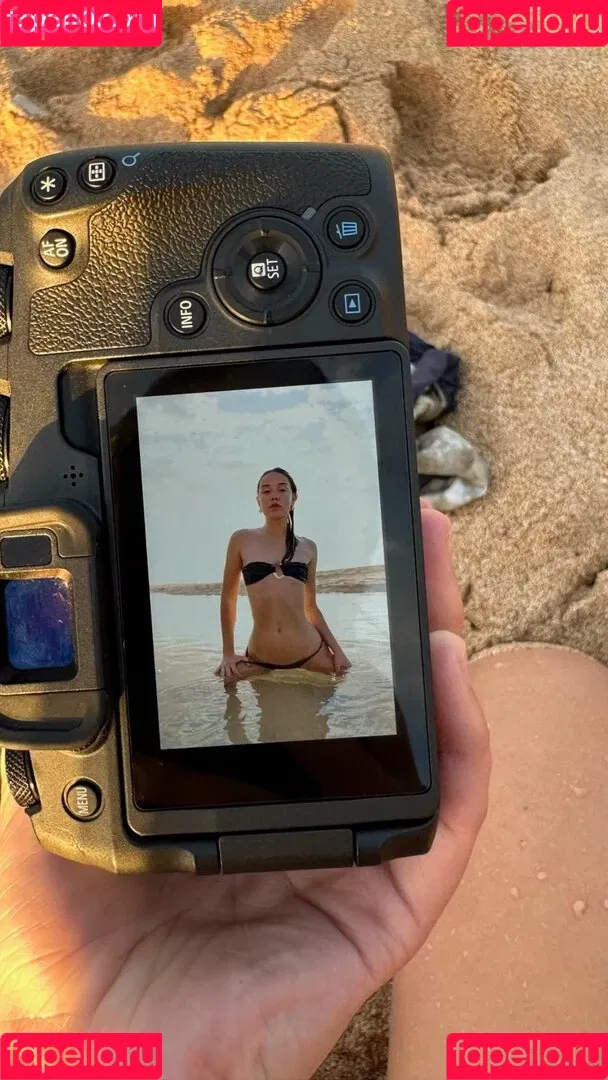 Olivia Ponton / olivia.ponton / olivia_ponton Onlyfans Photo Gallery 