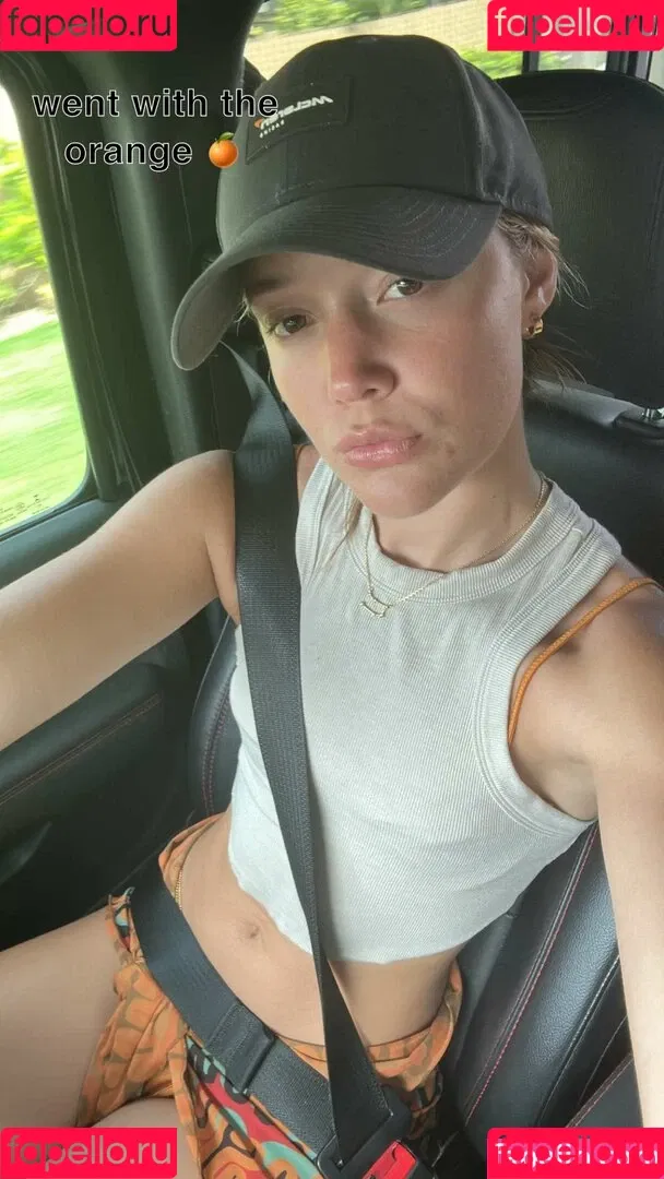Olivia Ponton / olivia.ponton / olivia_ponton Onlyfans Photo Gallery 