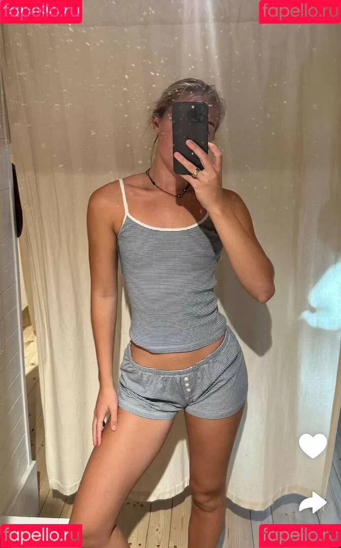 Olivia Ponton / olivia.ponton / olivia_ponton Onlyfans Photo Gallery 
