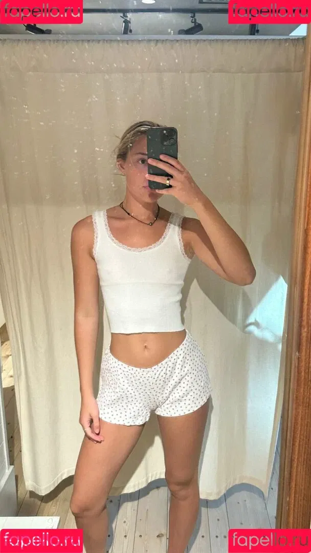 Olivia Ponton / olivia.ponton / olivia_ponton Onlyfans Photo Gallery 