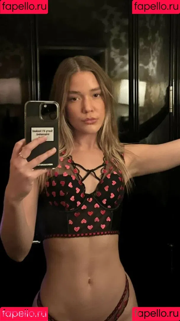Olivia Ponton / olivia.ponton / olivia_ponton Onlyfans Photo Gallery 