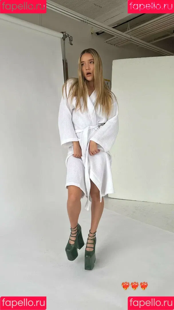 Olivia Ponton / olivia.ponton / olivia_ponton Onlyfans Photo Gallery 