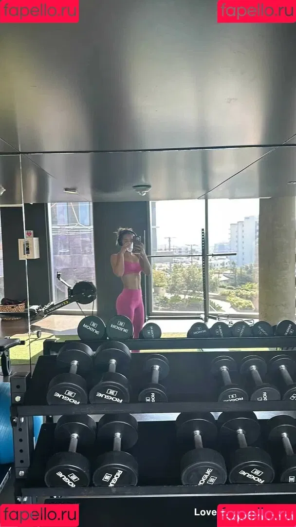 Olivia Ponton / olivia.ponton / olivia_ponton Onlyfans Photo Gallery 