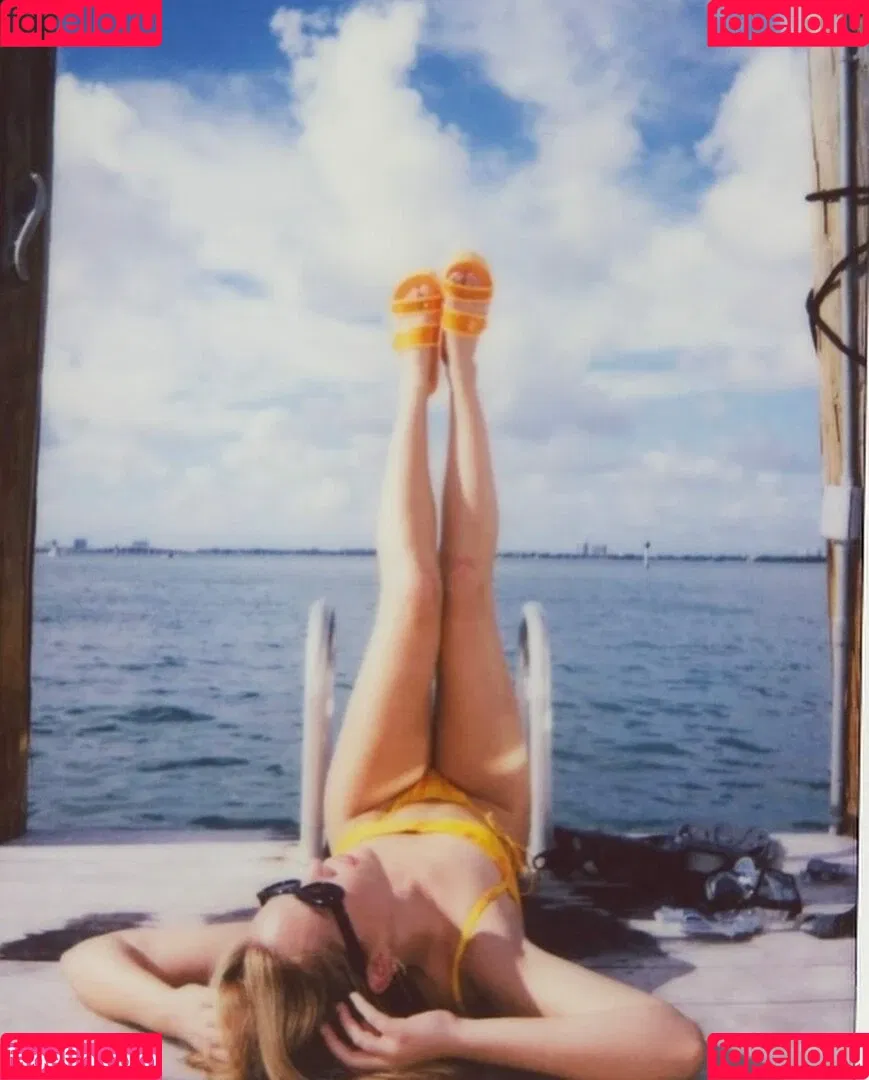 Olivia Ponton / olivia.ponton / olivia_ponton Onlyfans Photo Gallery 