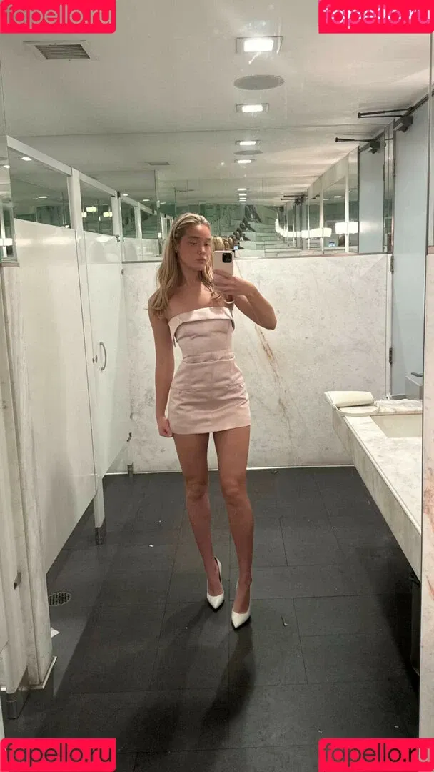 Olivia Ponton / olivia.ponton / olivia_ponton Onlyfans Photo Gallery 