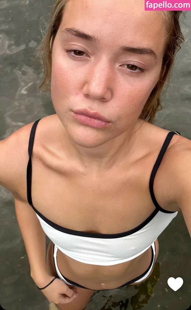 Olivia Ponton / olivia.ponton / olivia_ponton Onlyfans Photo Gallery 