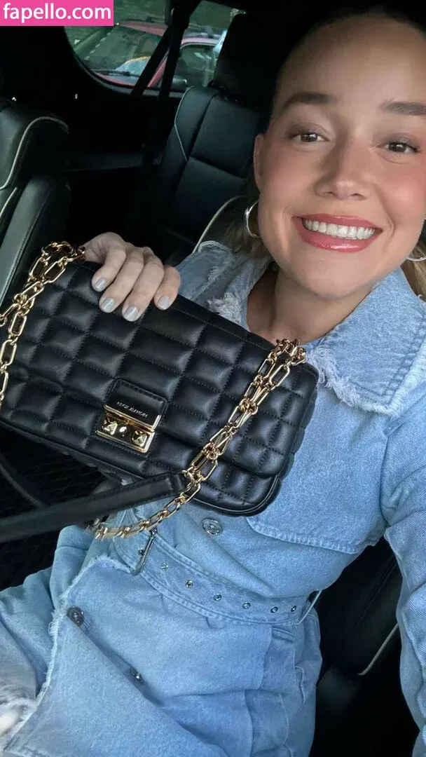 Olivia Ponton / olivia.ponton / olivia_ponton Onlyfans Photo Gallery 